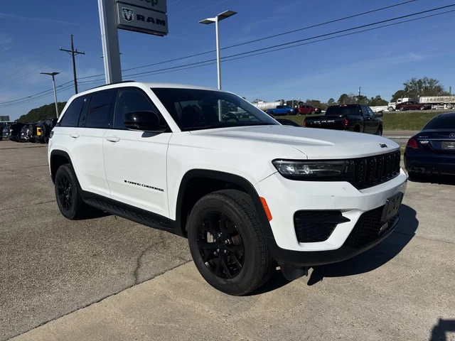 2024 Jeep Grand Cherokee Altitude 4x4