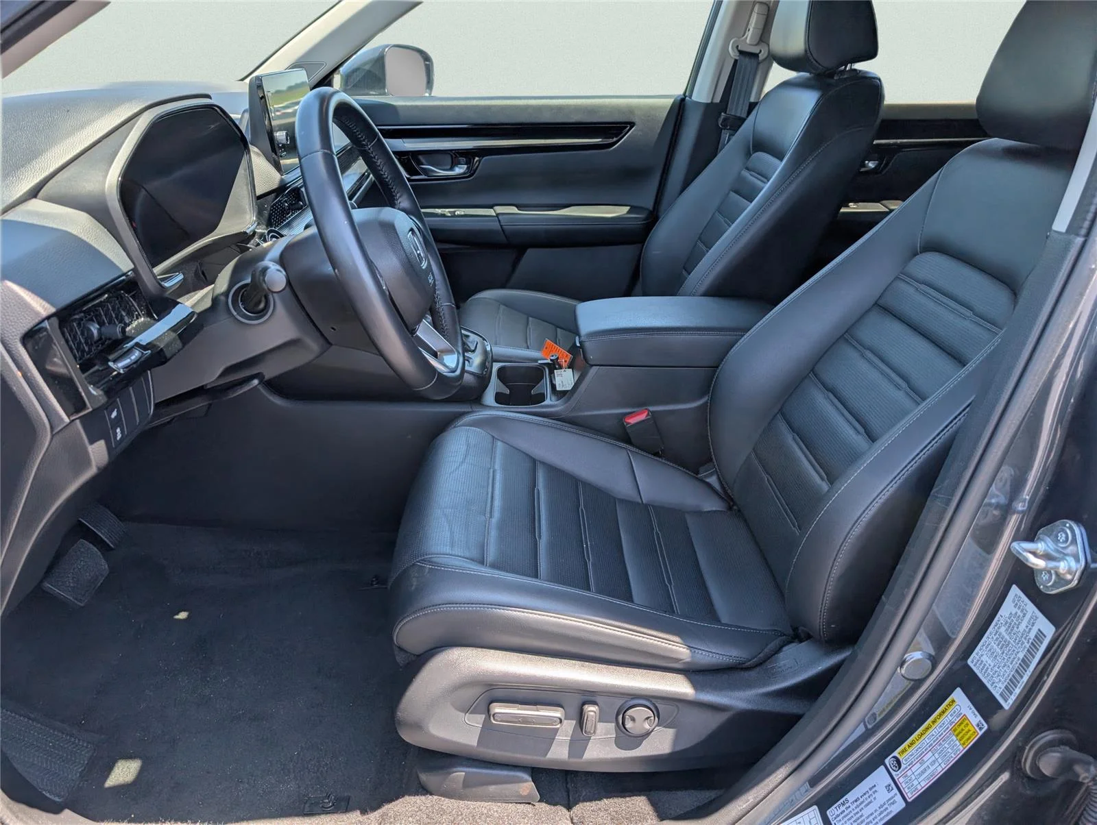 Used 2025 Urban Gray Pearl Honda EX-L image 9