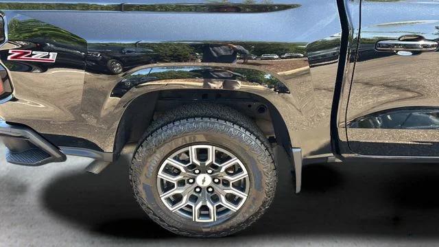 Used 2026 Black Chevrolet Z71 image 35