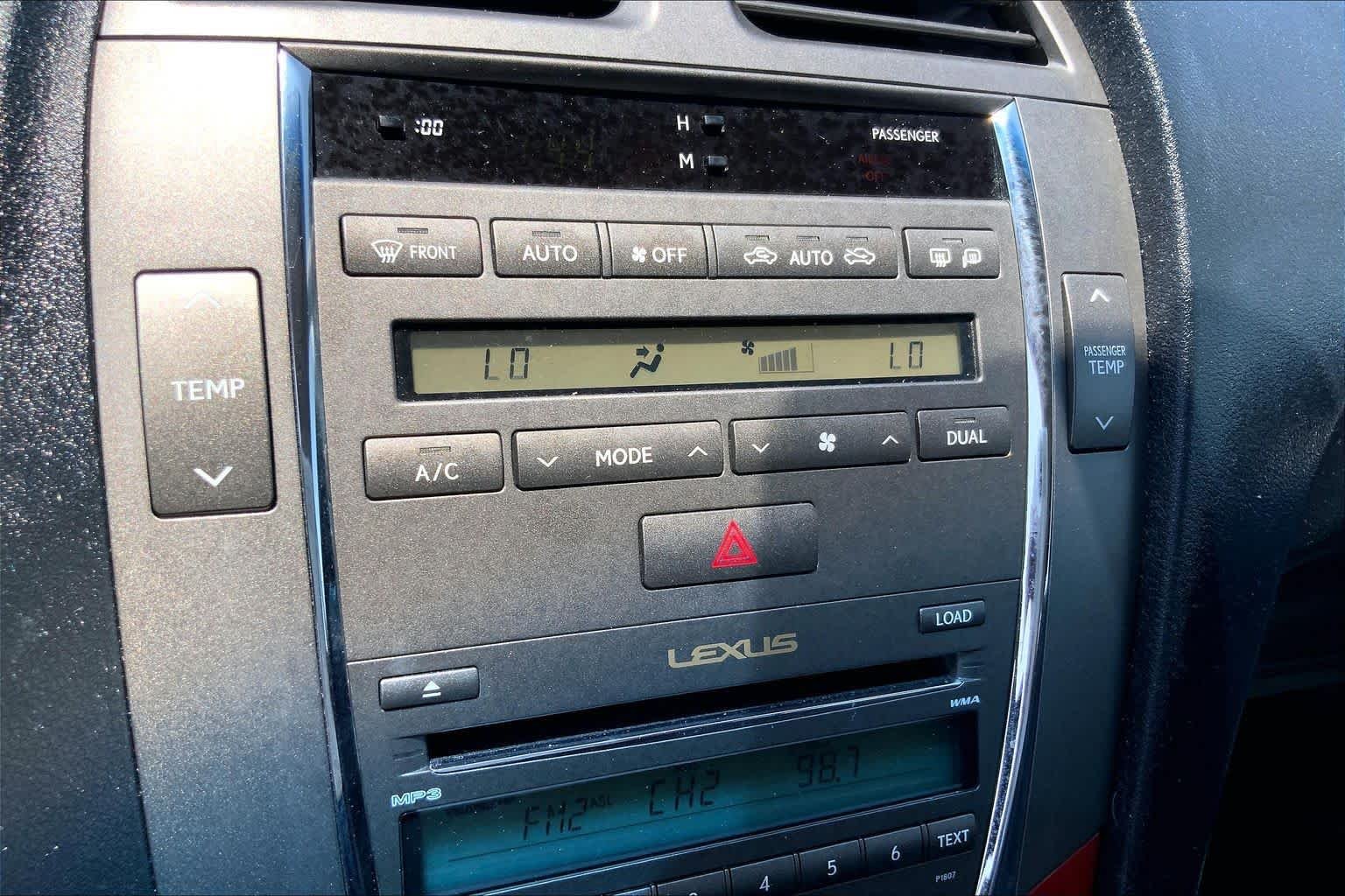 Used 2007 Tungsten Metallic Lexus  image 24