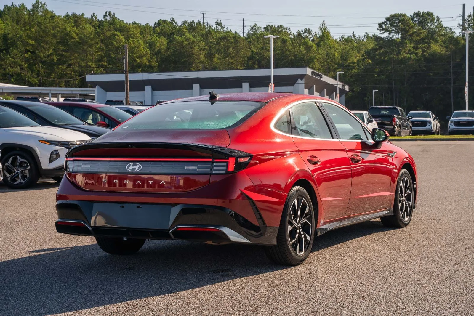 Used 2024 Red Hyundai SEL image 8