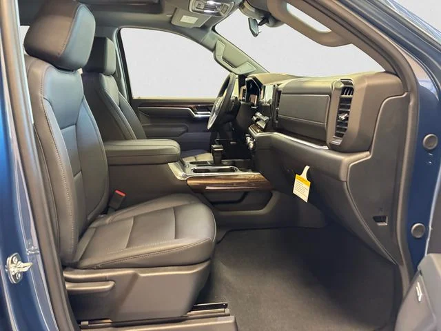 New 2026  GMC Elevation image 16