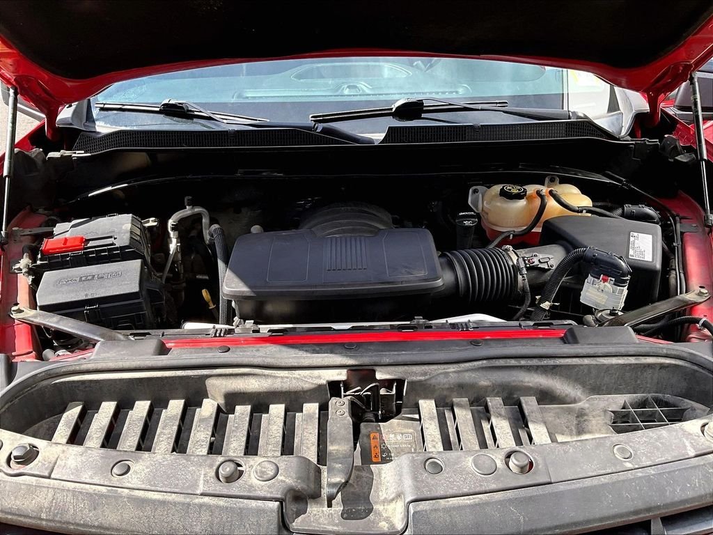 Used 2020 Red Chevrolet RST image 29