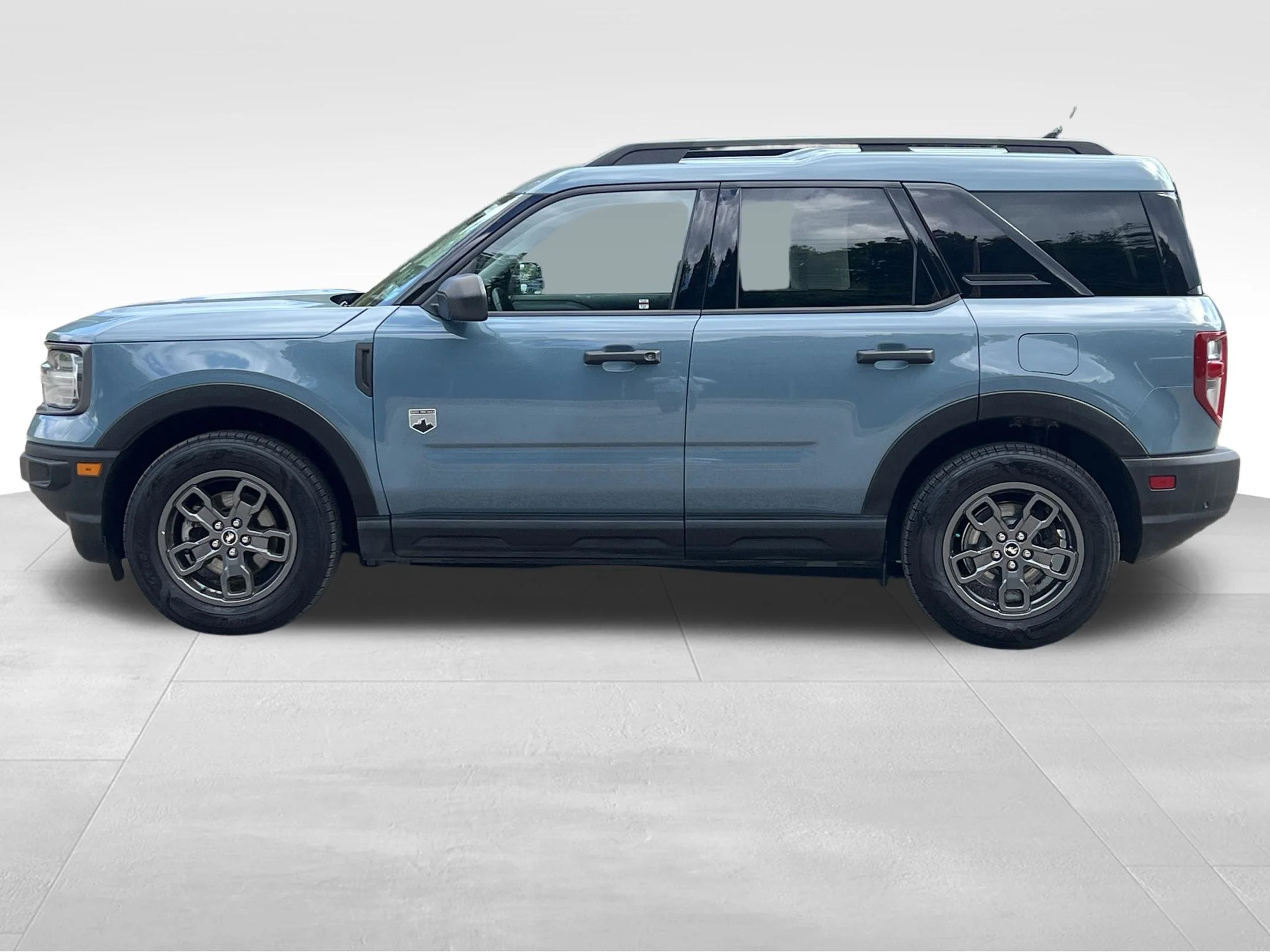 Used 2022  Ford Big Bend image 10