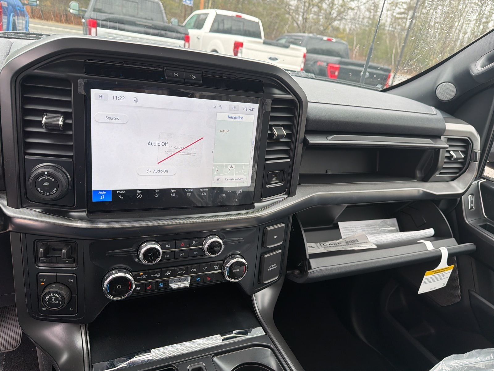 New 2026 Agate Black Metallic Ford Lariat® image 27