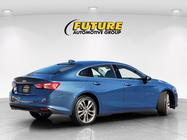 Used 2024 Blue Chevrolet LT image 4