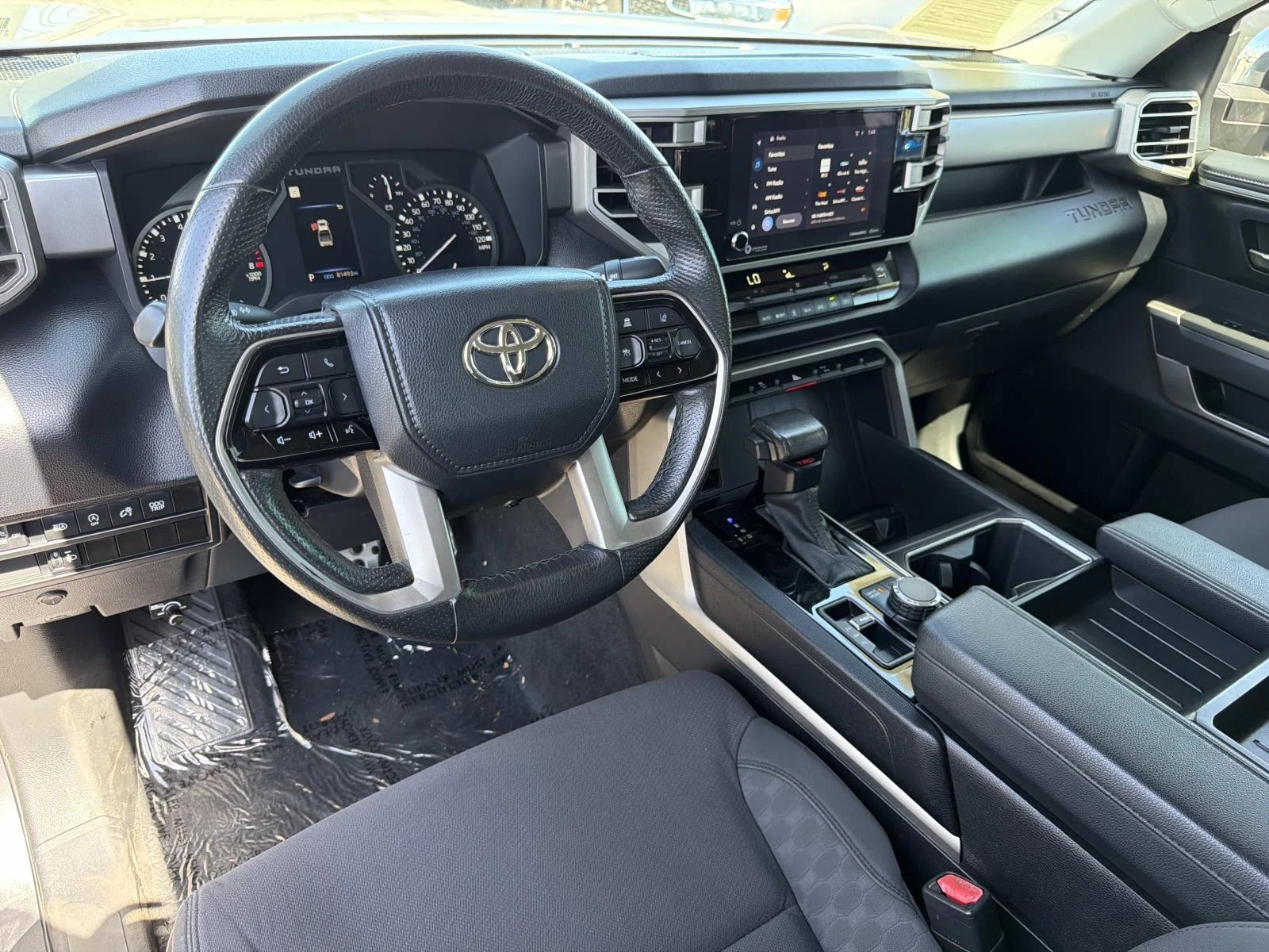 Used 2022 Magnetic Gray Metallic Toyota SR5 image 8