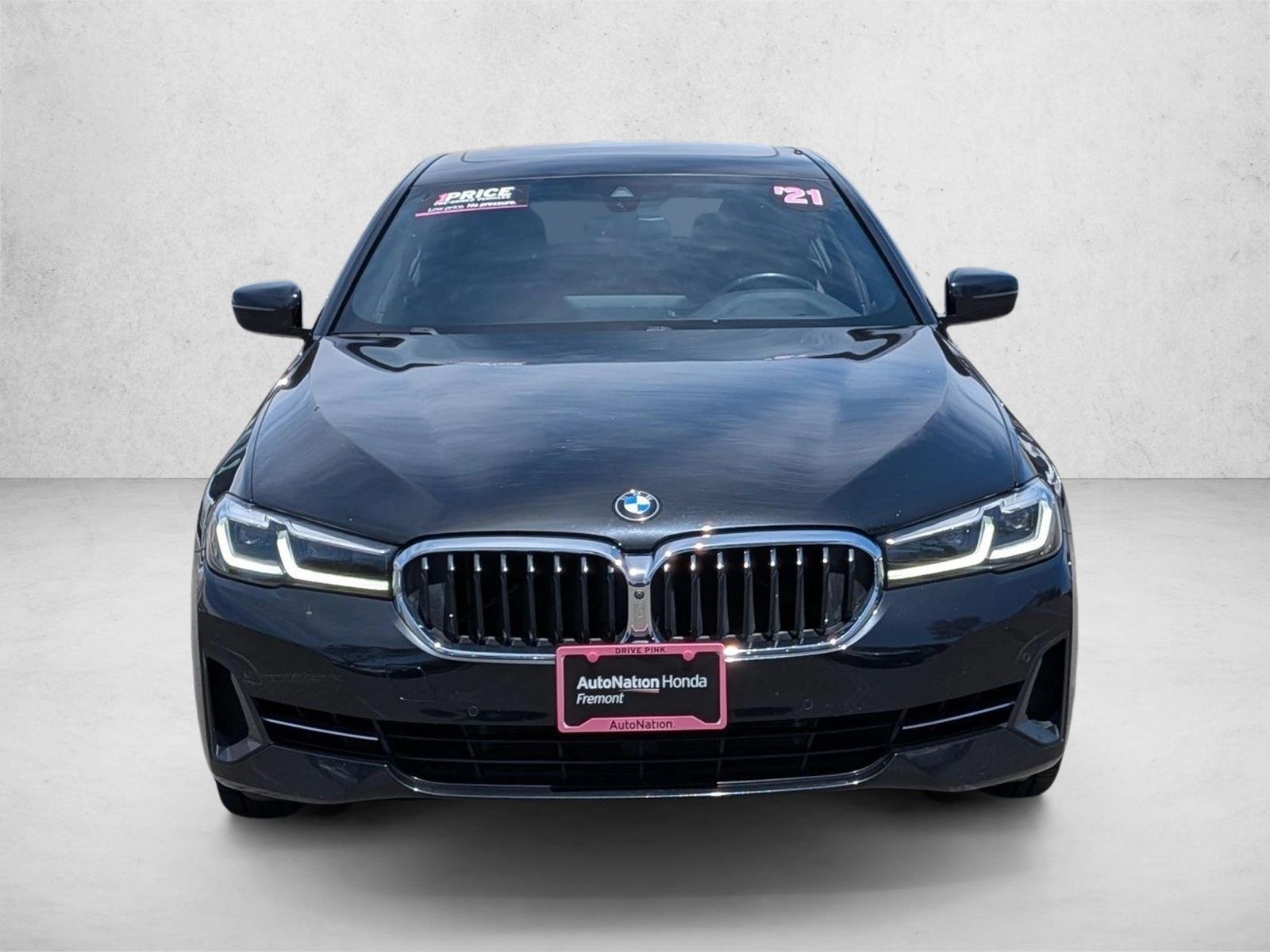 Used 2021 Black BMW 540i xDrive image 2