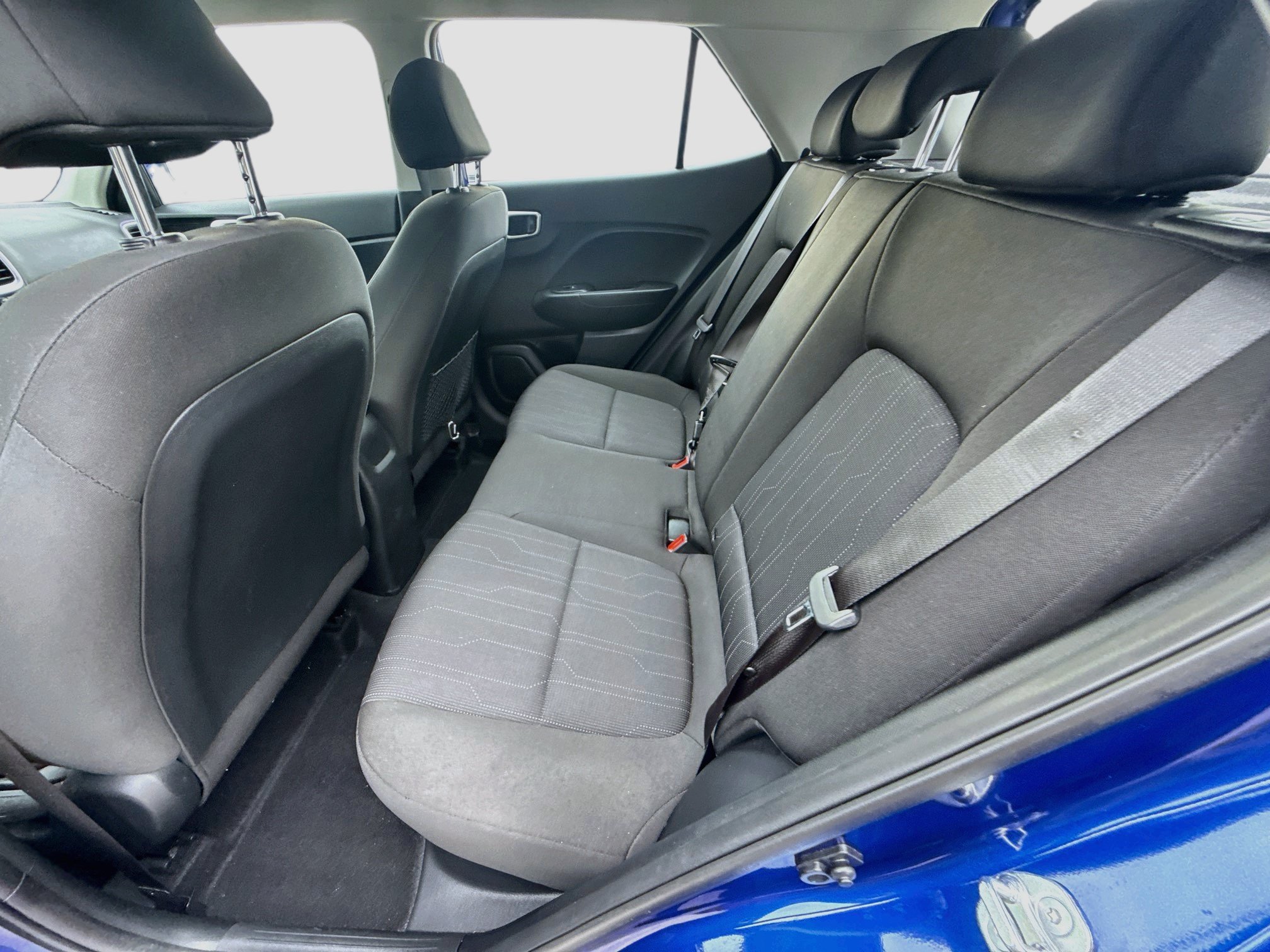 Used 2024 Intense Blue Hyundai SE image 20