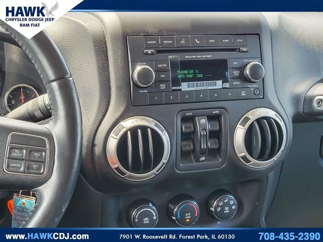 Used 2017 White Jeep Unlimited Rubicon image 12