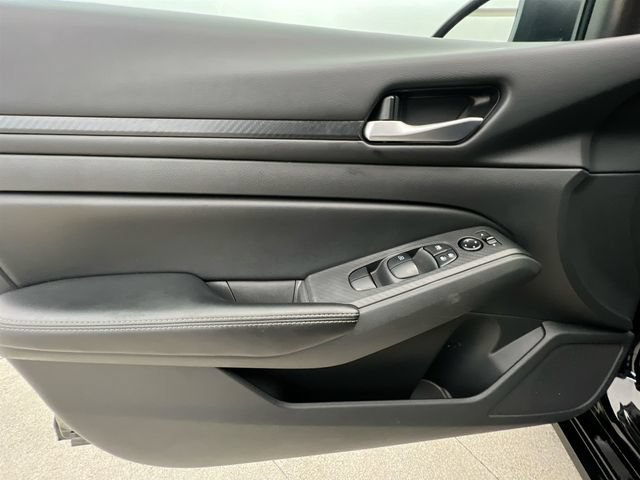 2025 Nissan Altima SV - Photo 20