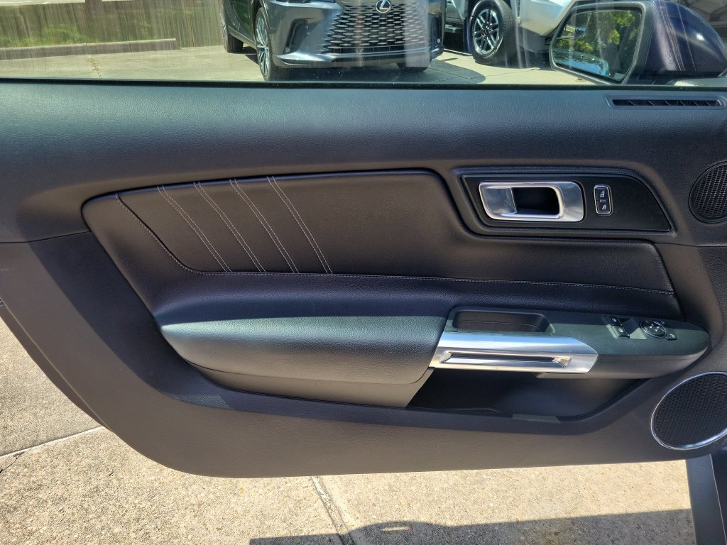 Used 2018 Blue Ford EcoBoost Premium image 11