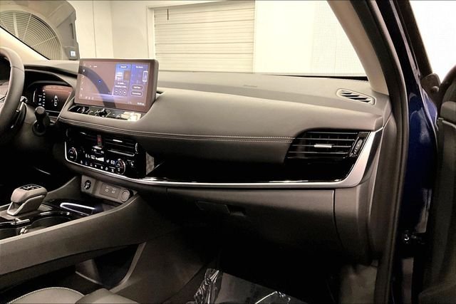 2025 Nissan Rogue SL - Photo 19