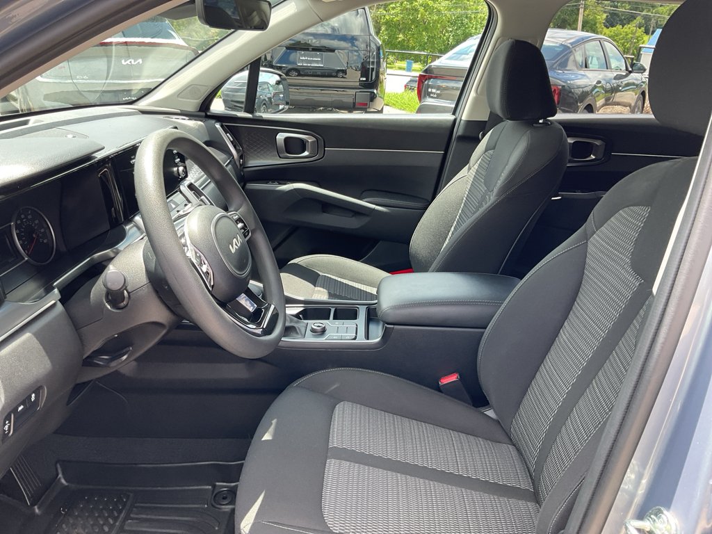 Certified Used 2023 Everlasting Silver Kia LX image 23