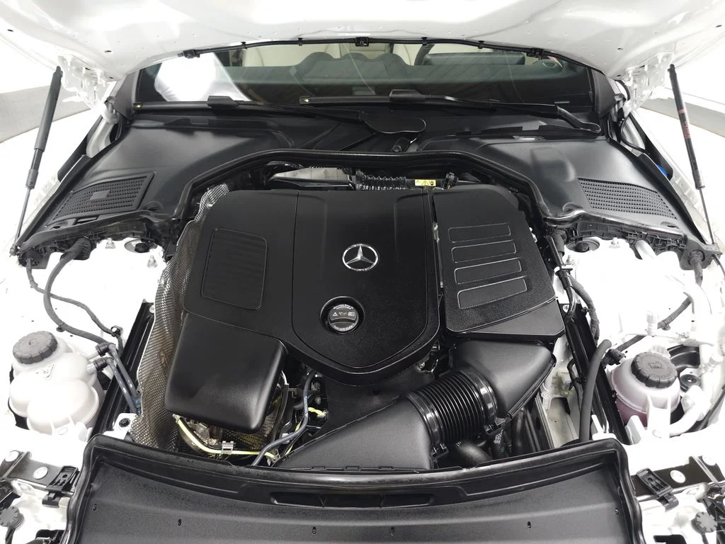 Used 2026 Polar White Mercedes-Benz C 300 image 31