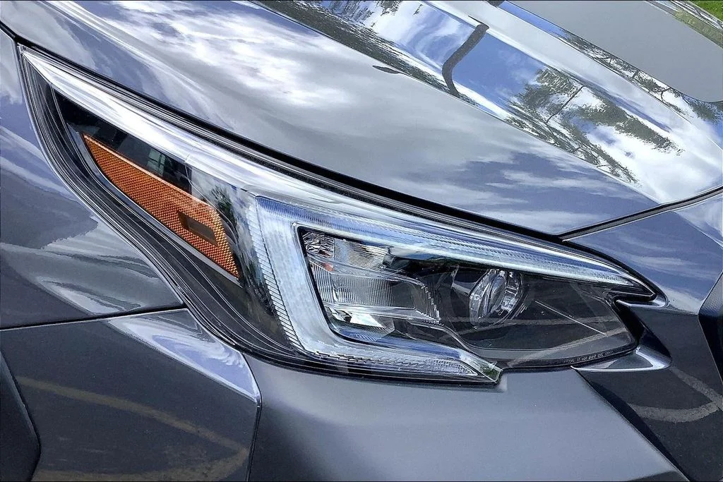Used 2025 Gray Subaru Wilderness image 31