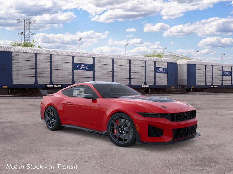 2026 Ford Mustang Dark Horse