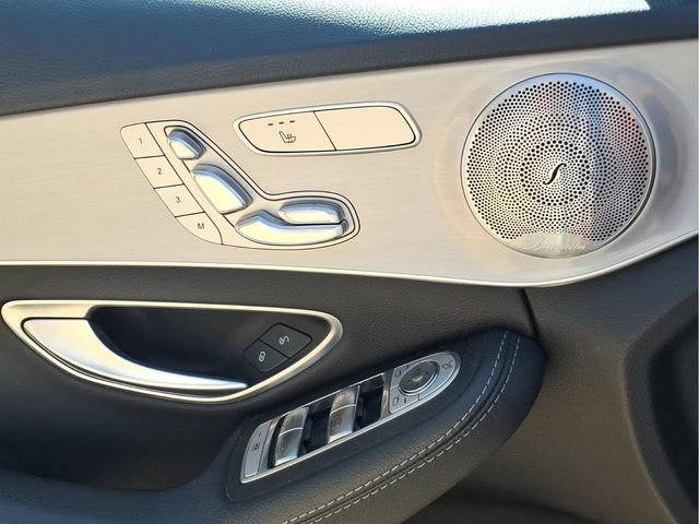 Used 2018  Mercedes-Benz C 300 image 18