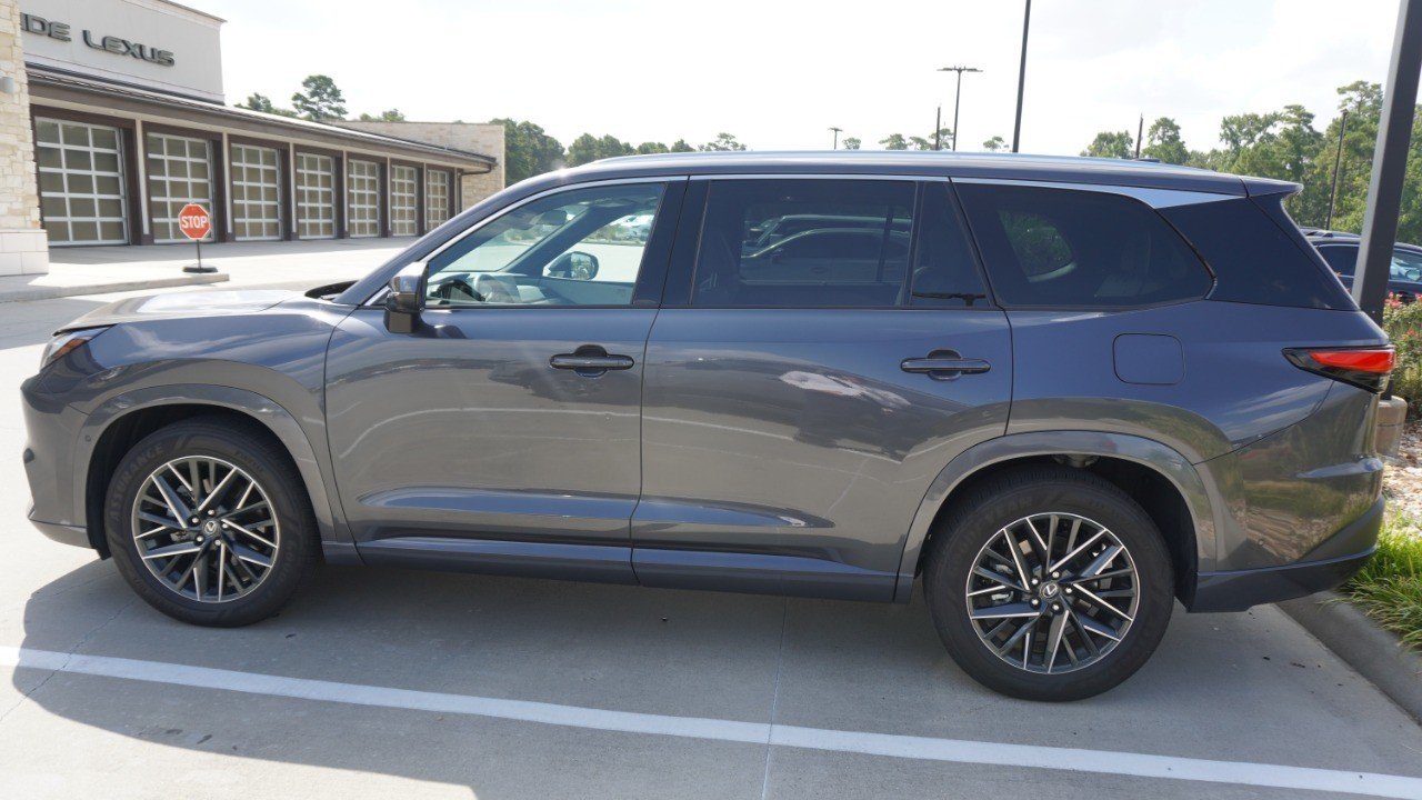 Used 2025 Gray Lexus TX 350 Premium image 5