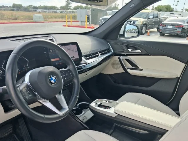 Used 2026 White BMW xDrive28i image 12