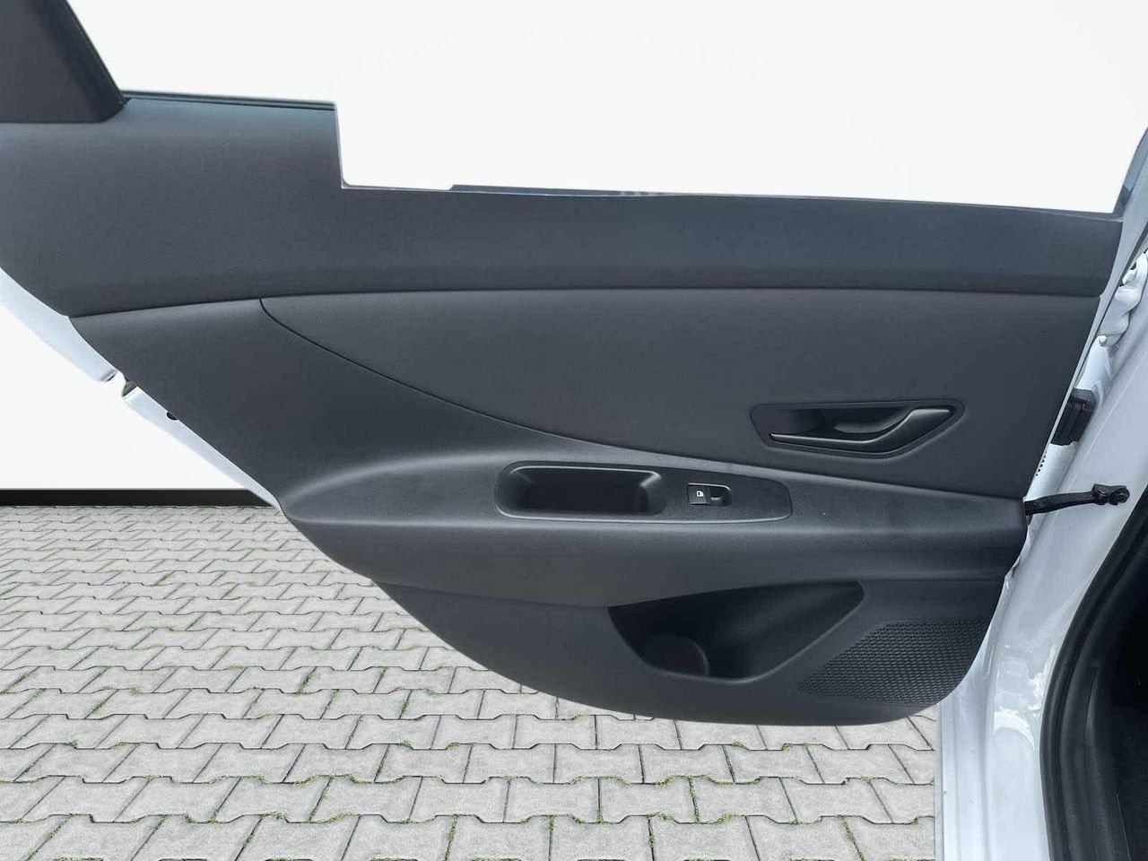 2025 Hyundai Elantra Blue - Photo 46