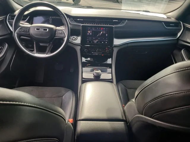 Used 2021 Black Jeep Altitude image 16