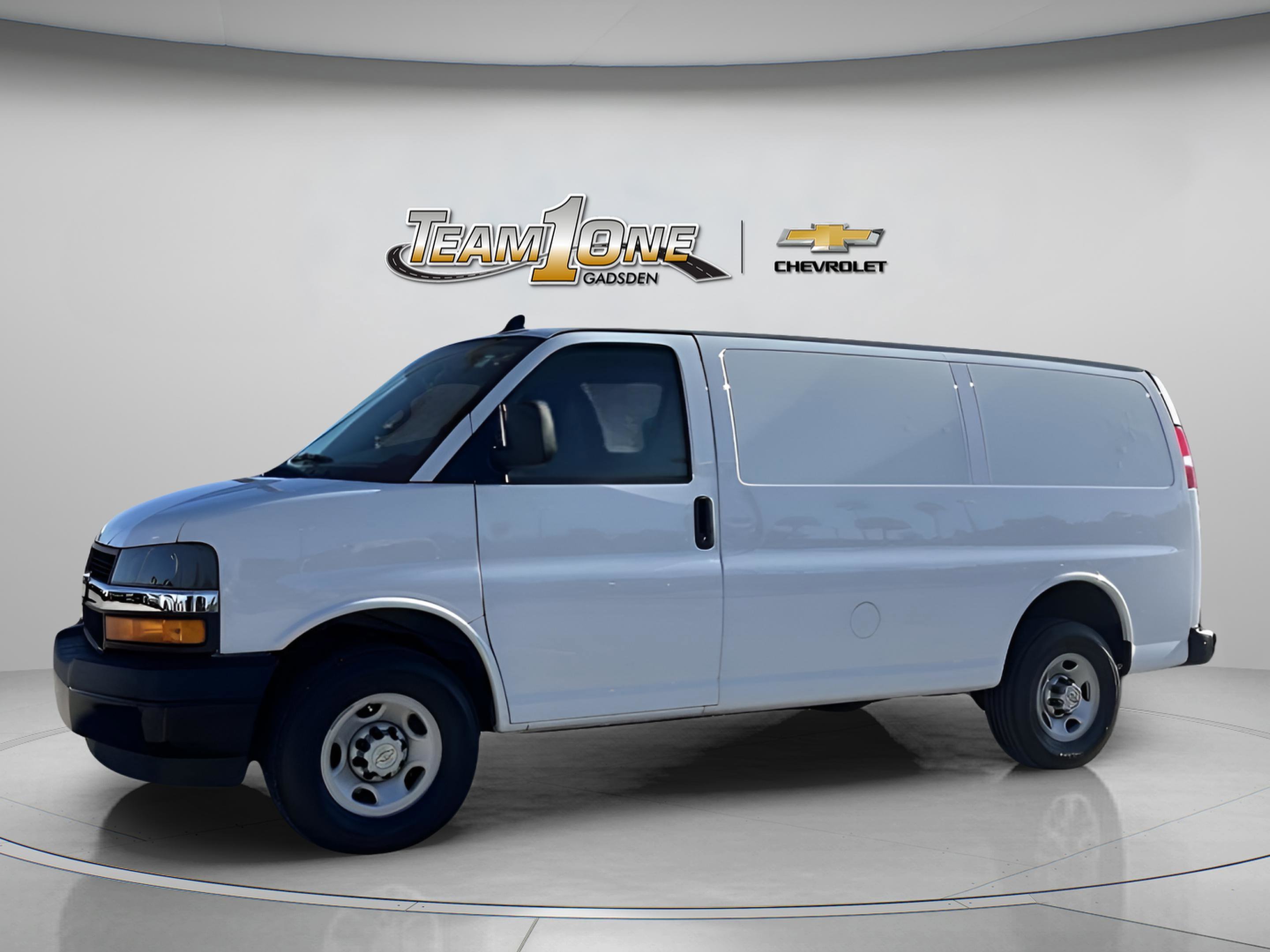 2024 Chevrolet Express Cargo