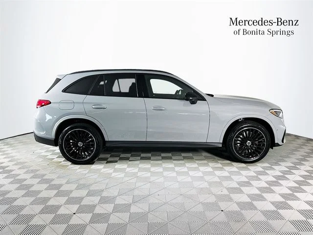 Used 2026 Gray Mercedes-Benz GLC 300 image 8