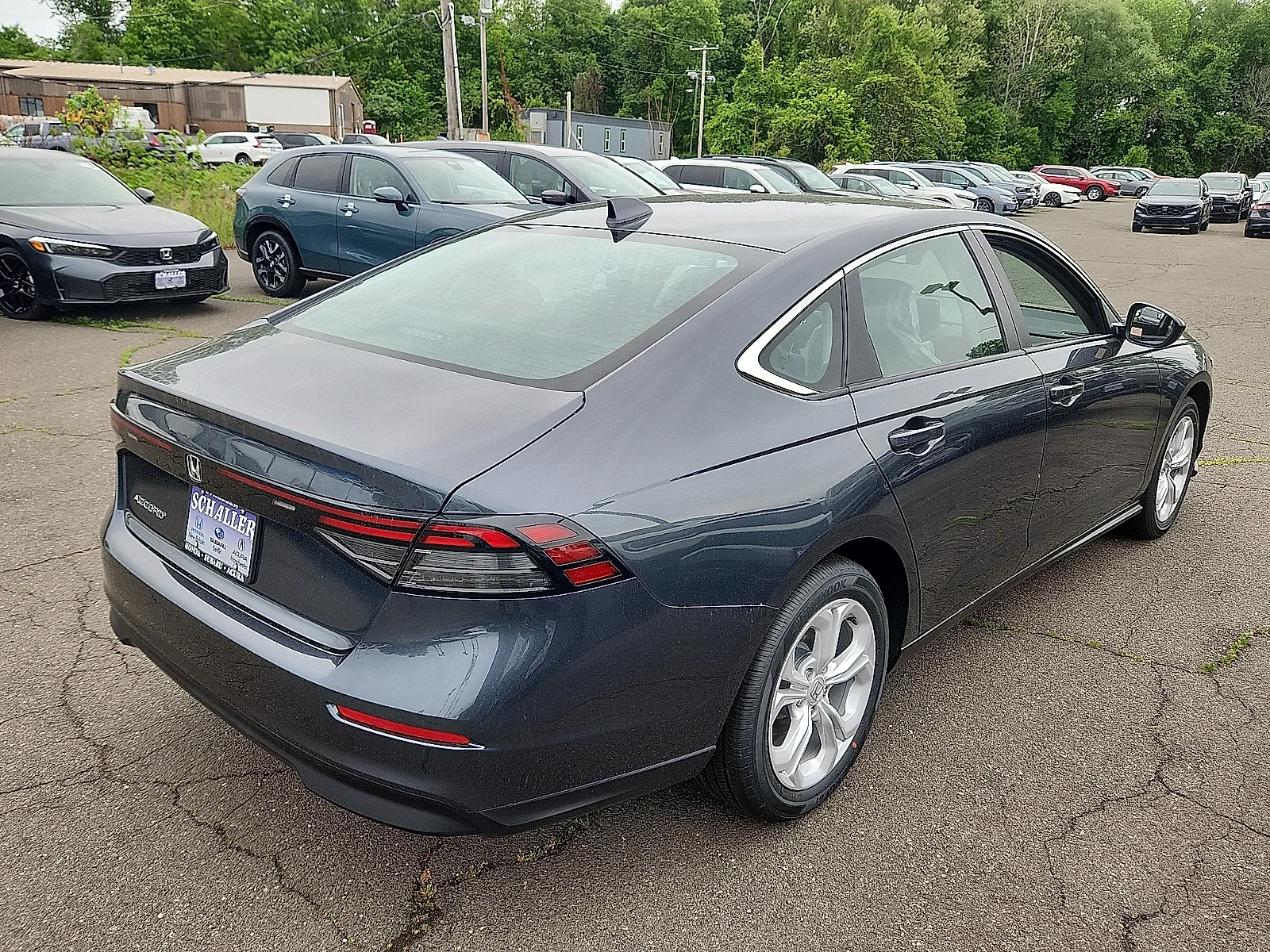 New 2026 Meteorite Gray Metallic Honda LX image 4