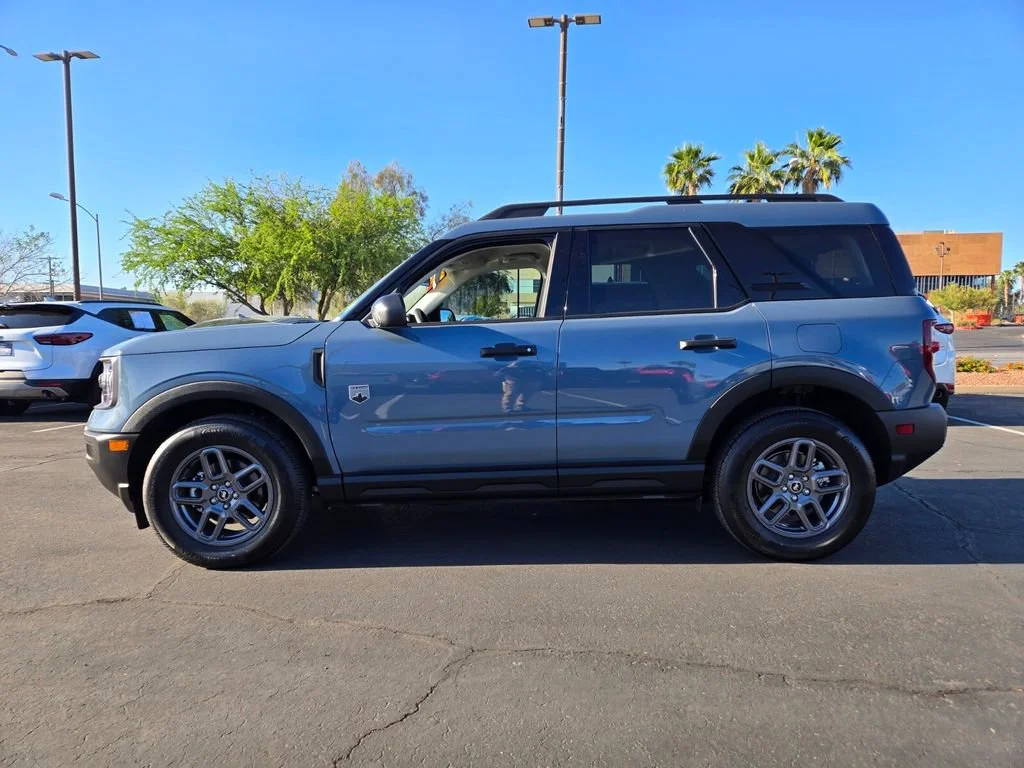 Used 2025 Azure Gray Metall Ford Big Bend image 3