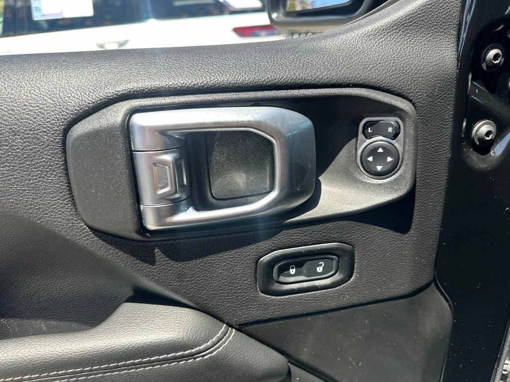 Used 2022 Black Jeep Unlimited Sahara 4xe image 11