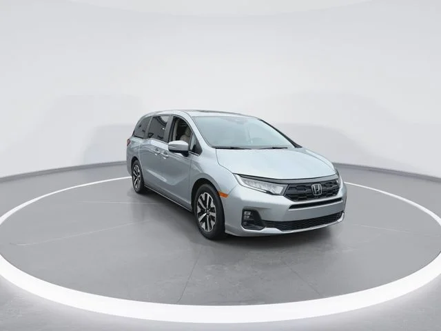 Used 2025  Honda EX-L image 2