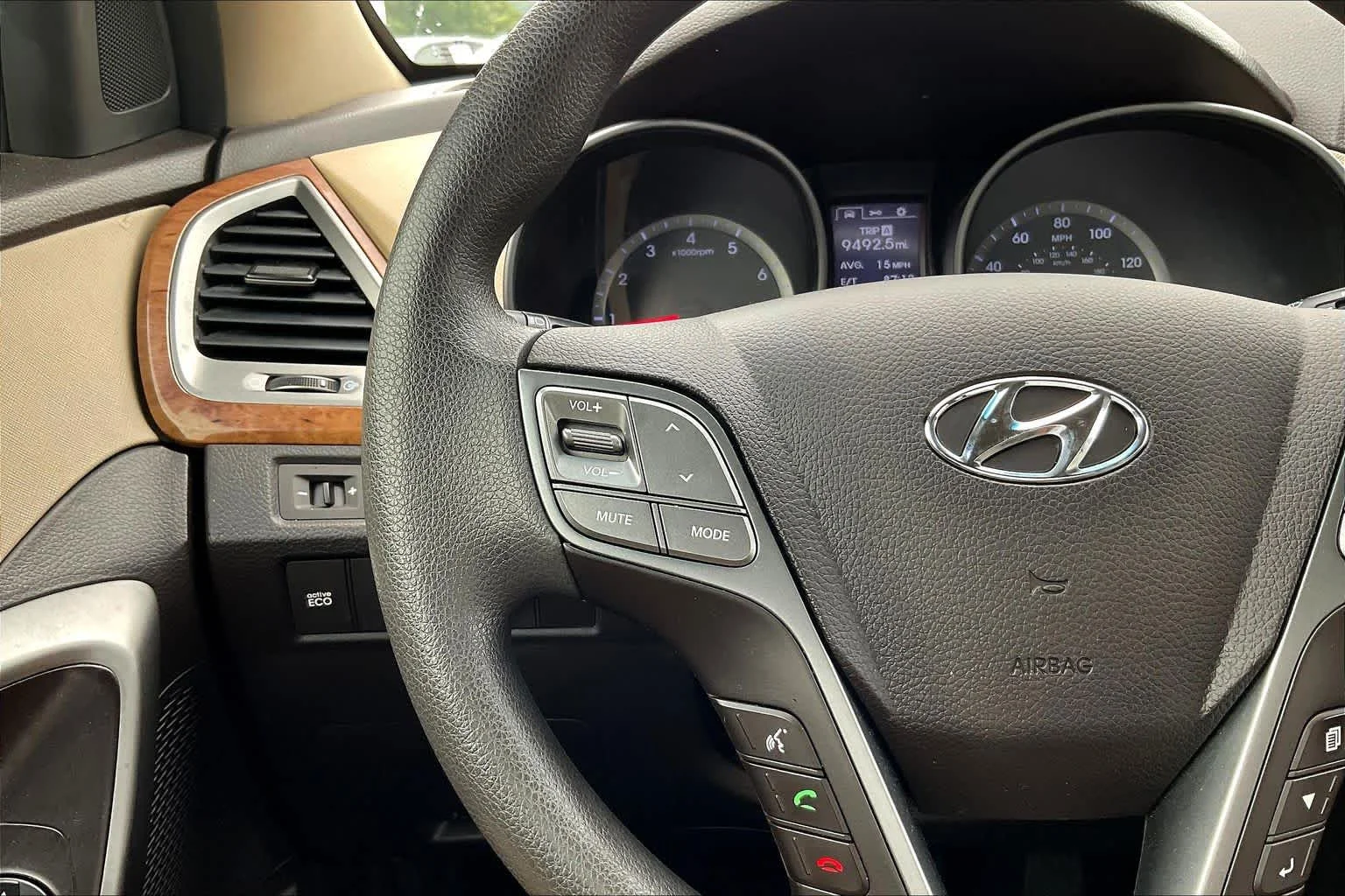 Used 2016 Platinum Graphite Hyundai  image 23