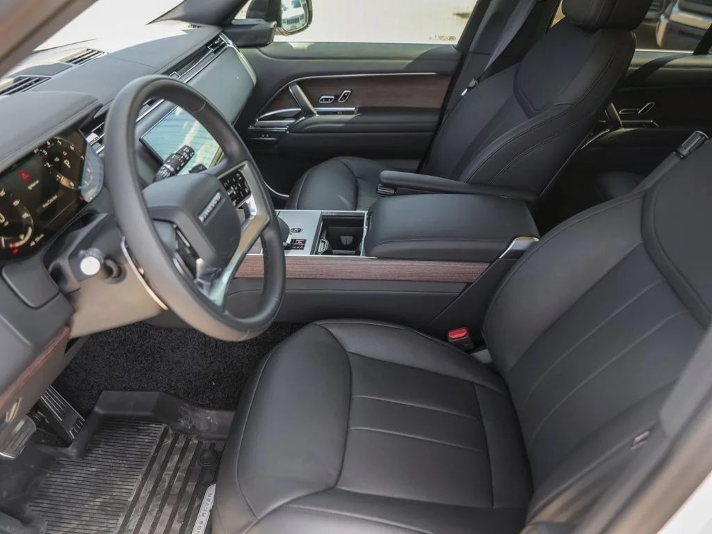 New 2025 White Land Rover SE image 13
