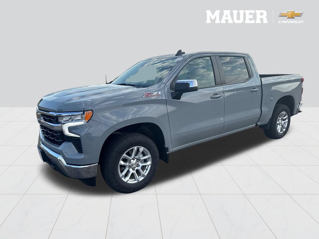 Used 2024 Chevrolet Silverado 1500 LT with VIN 1GCUDDEDXRZ173414 for sale in Inver Grove Heights, Minnesota