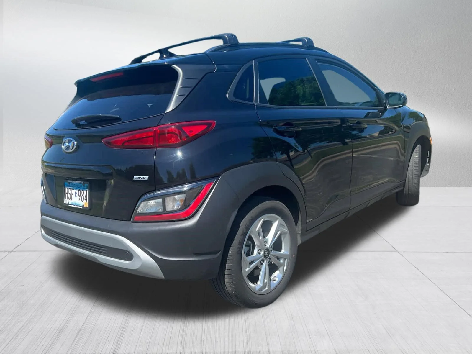 Used 2022 Ultra Black Hyundai SEL image 7