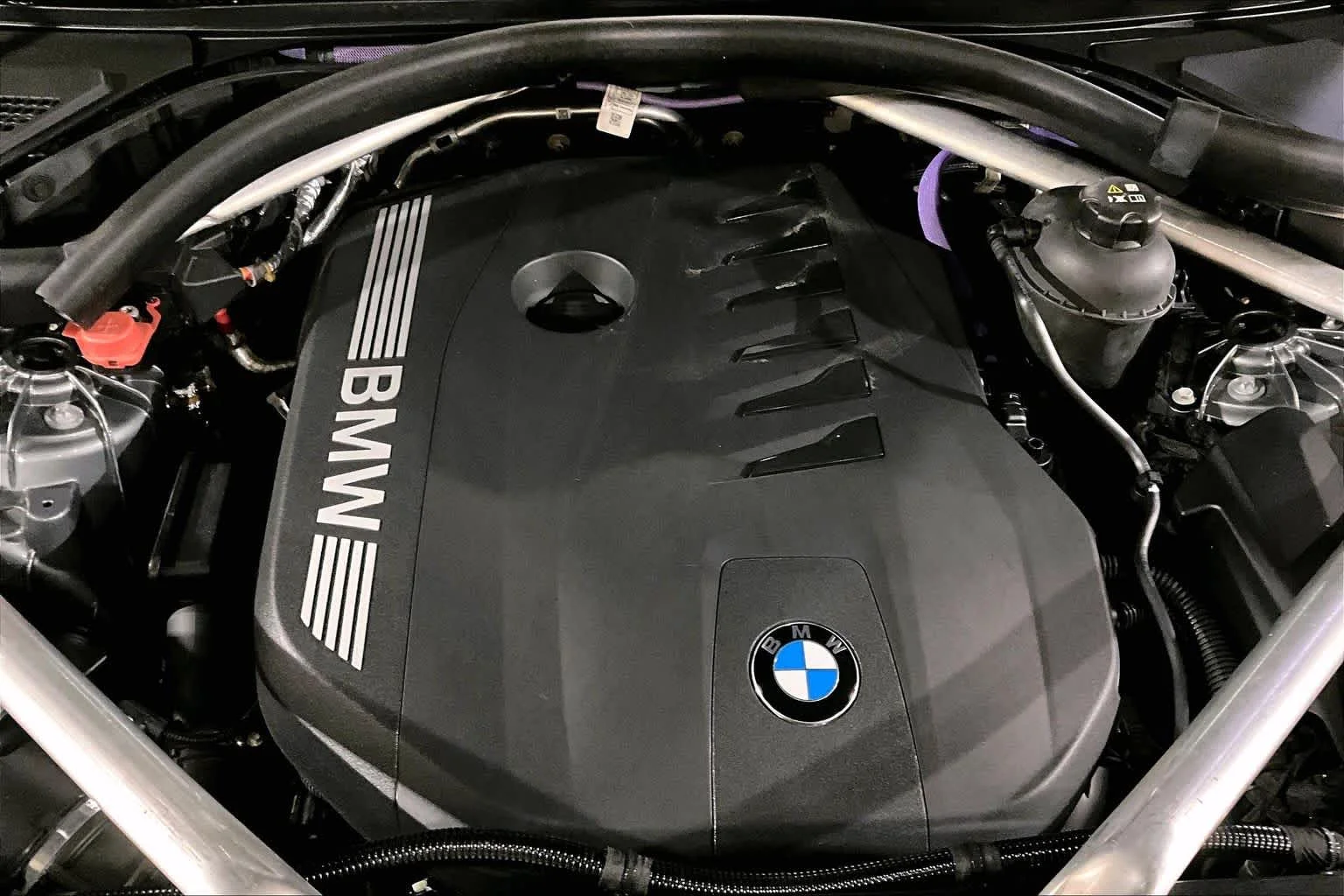 Certified Used 2024 Skyscraper Grey Metallic BMW xDrive40i image 30