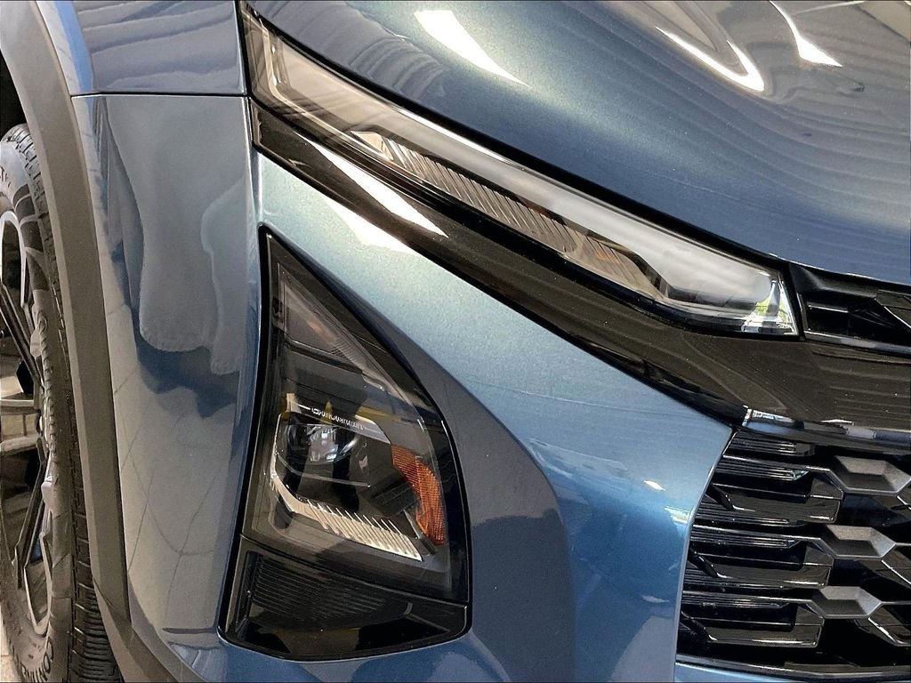Used 2025 Blue Chevrolet LT image 32