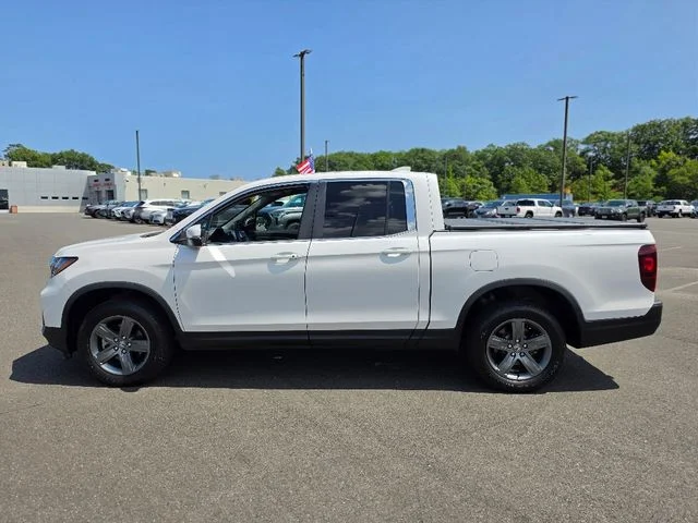 Used 2023 White Honda RTL image 4