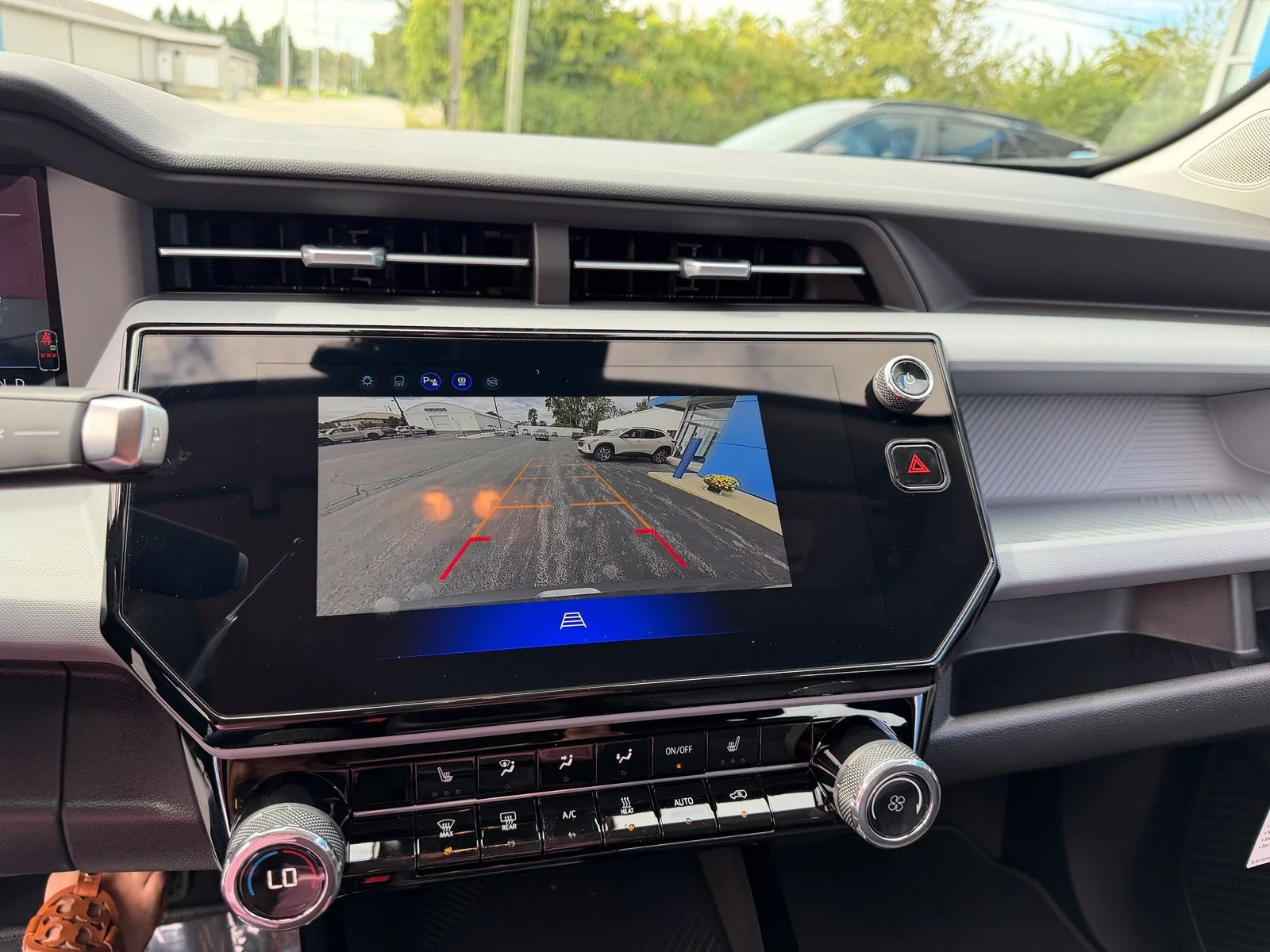2027 Chevrolet Bolt LT - Photo 16
