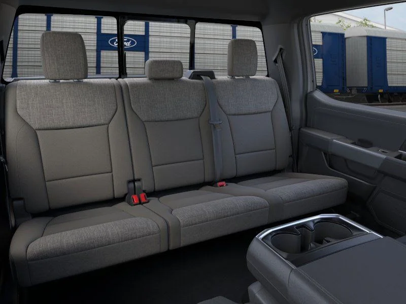 New 2026 Avalanche Ford XLT image 11