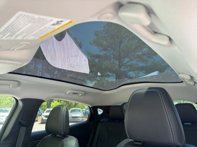 Used 2023 White Ford Premium image 20