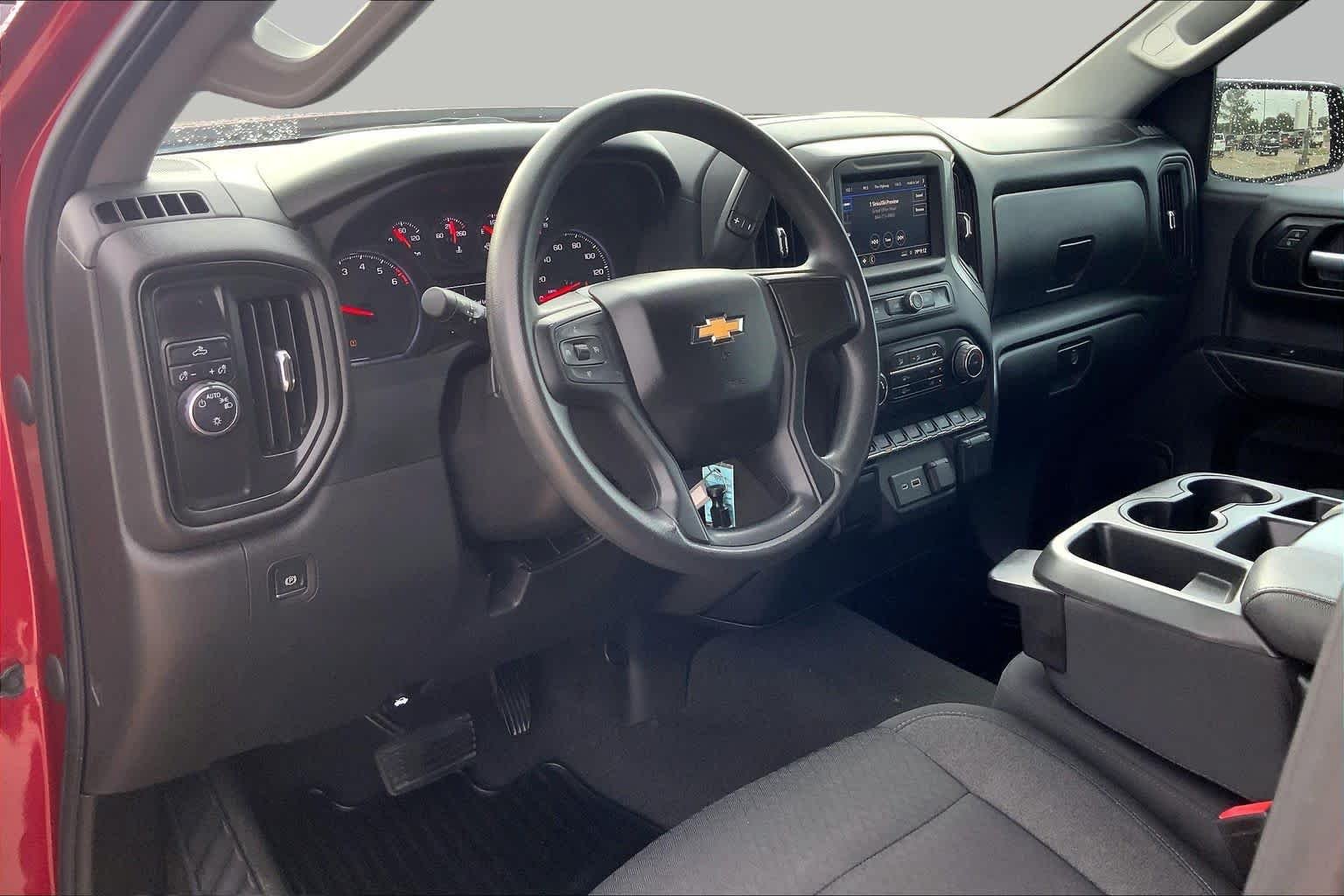 Used 2022 Cherry Red Tintcoat Chevrolet Custom image 17