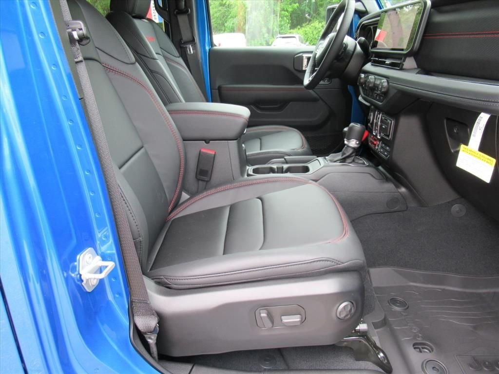 New 2026 Hydro Blue Pearl-Coat Exterior Paint Jeep Rubicon X image 10