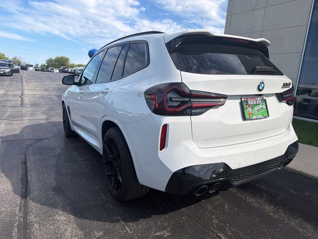 Used 2022 Alpine White BMW M image 5