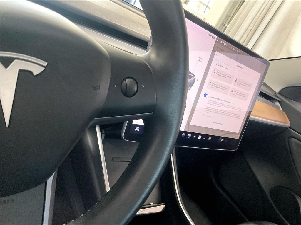 Used 2018 Gray Tesla Long Range image 24