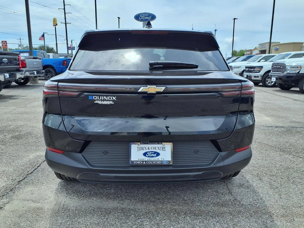 Used 2025 Black Chevrolet LT image 19