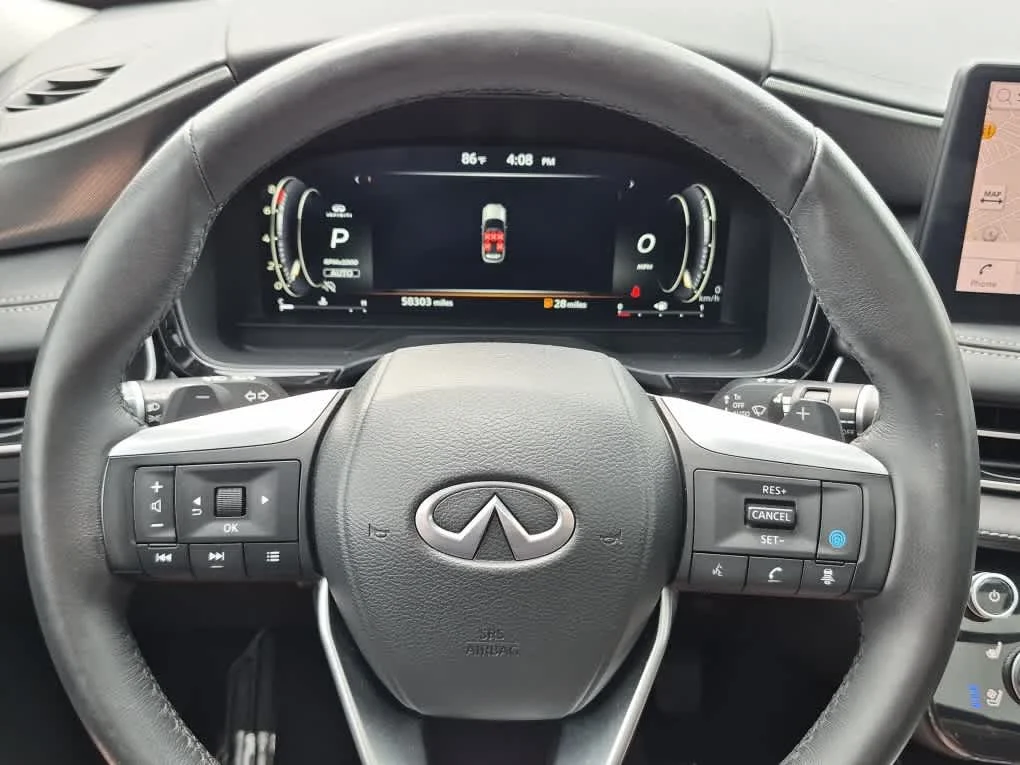 Used 2023 Warm Titanium INFINITI LUXE image 18