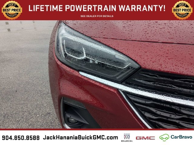Used 2023 Red Buick Essence image 10