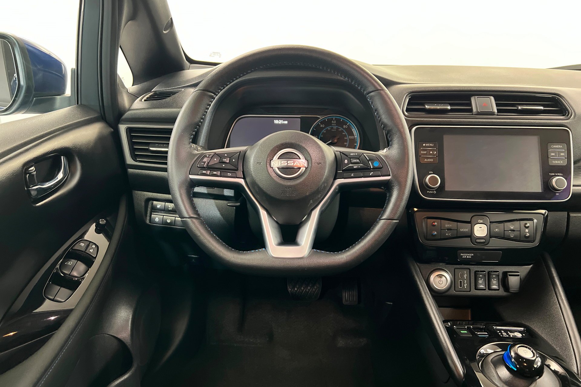 2025 Nissan Leaf SV PLUS - Photo 13
